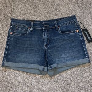 Blank NYC size 28 jean short